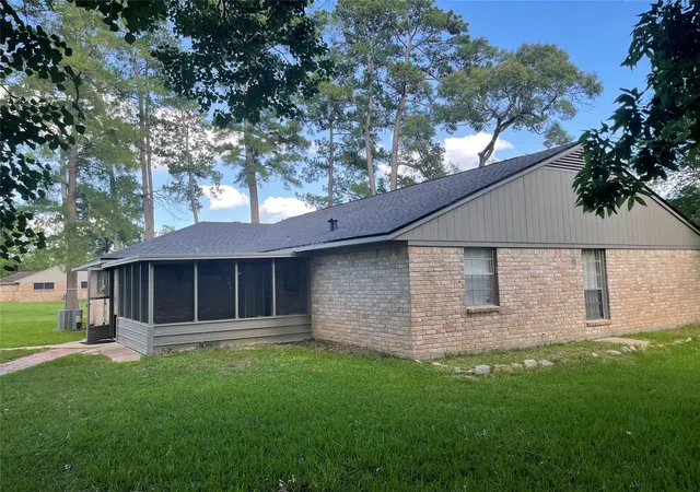 Photo 3 of Single family home for sale at 16526 Walnut Springs Ln, Magnolia, TX 77355 | MLS# 19192467 | Listing updated on 2026-06-09