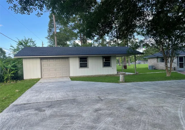 Photo 4 of Single family home for sale at 16526 Walnut Springs Ln, Magnolia, TX 77355 | MLS# 19192467 | Listing updated on 2026-06-09