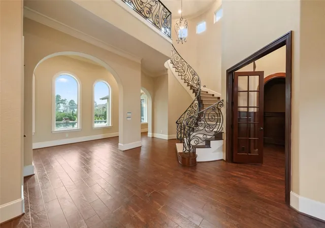 image of 18 Rugged Lark Cir, Tomball, TX 77377 | MLS# 46688570