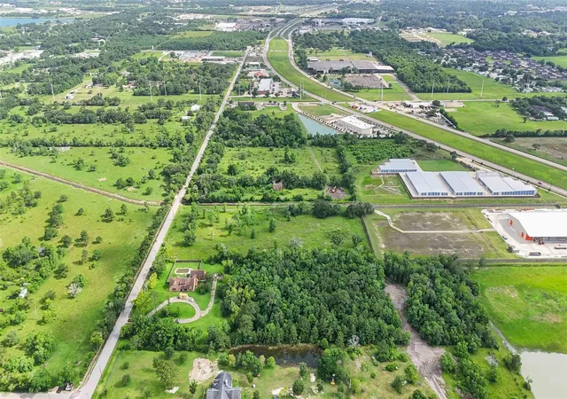 Photo 1 of Land for sale at 0 Clifford St, Alvin, TX 77511 | MLS# 84042356 | Listing updated on 2026-08-05
