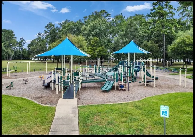 Photo 4 of Single family home for sale at 5310 Pine Wood Meadows Ln, Spring, TX 77386 | MLS# 15697934 | Listing updated on 2026-06-18
