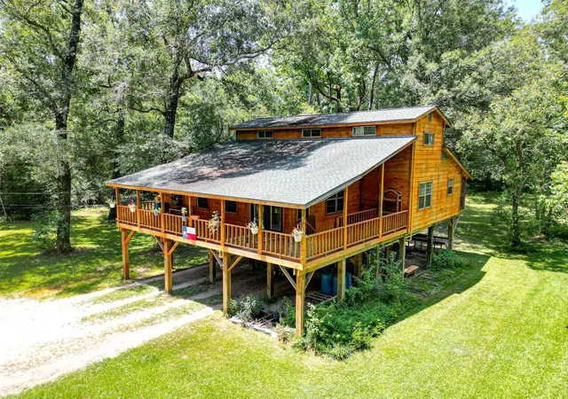 Photo 1 of Single family home for sale at 16 Magnolia Rd, New Caney, TX 77357 | MLS# 53375533 | Listing updated on 2026-09-09
