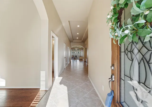 Photo 4 of Single family home for sale at 16307 Open Sea Dr, Houston, TX 77044 | MLS# 68323520 | Listing updated on 2026-08-30