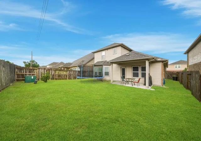 Photo 3 of Single family home for sale at 8007 Virginia Dr, Richmond, TX 77406 | MLS# 55513214 | Listing updated on 2026-09-17