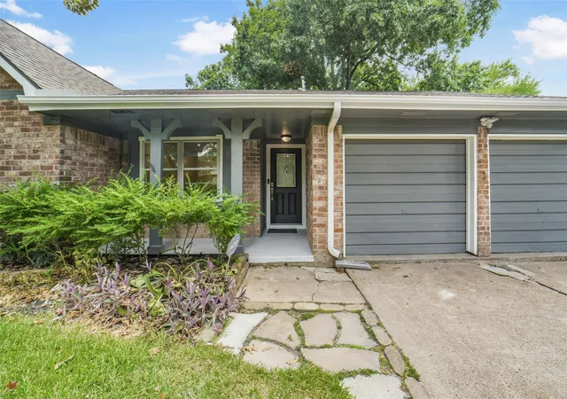 2nd image of 12307 Waldemar Dr, Houston, TX 77077 | MLS# 41479825