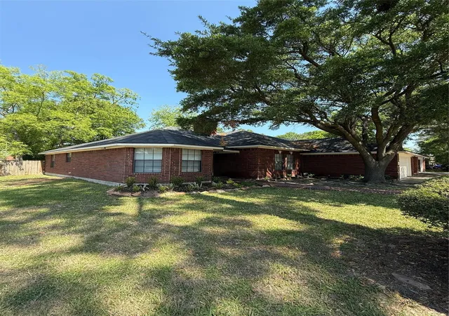 Photo 3 of Single family home for sale at 3103 Pine Dust Ln, Spring, TX 77373 | MLS# 76513187 | Listing updated on 2026-08-23