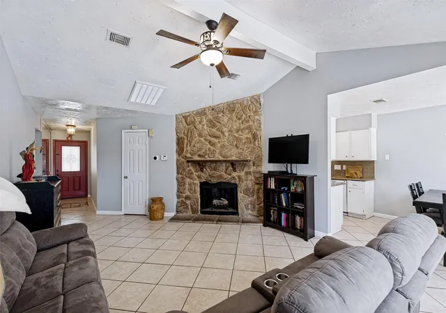 Photo 4 of Single family home for sale at 10930 Maple Rock Dr, Humble, TX 77396 | MLS# 88087162 | Listing updated on 2026-09-11
