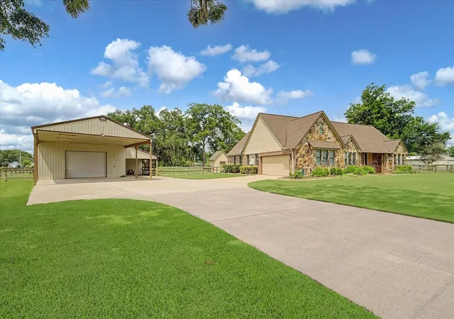 Photo 1 of Single family home for sale at 1149 Bar X Trl, Angleton, TX 77515 | MLS# 78216870 | Listing updated on 2026-08-20