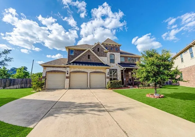 2nd image of 22822 Alderdale Ln, Tomball, TX 77375 | MLS# 63588879