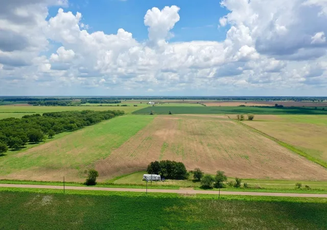 2nd image of 2523 S Cr 267, Elm Grove, TX 77434 | MLS# 50909939