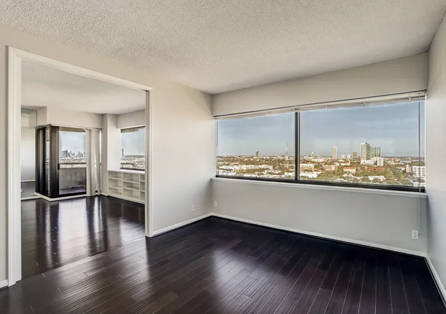 1st image of 5000 Montrose Blvd #18A, Houston, TX 77006 | MLS# 74783592