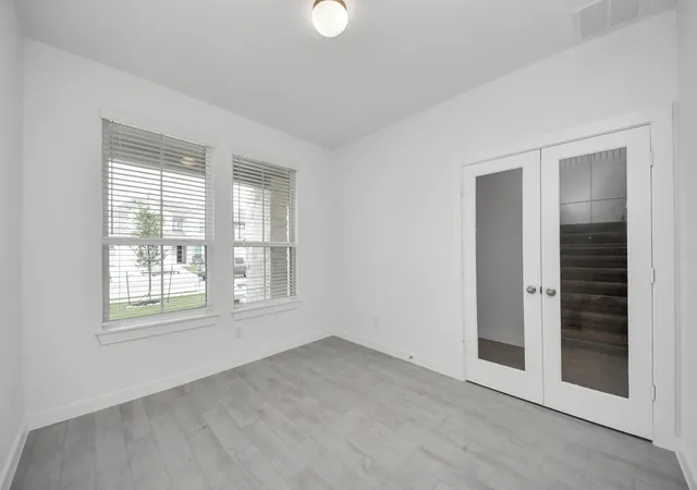 3rd image of 14907 Diamond Dove Lane, Baytown, TX 77523 | MLS# 68178883