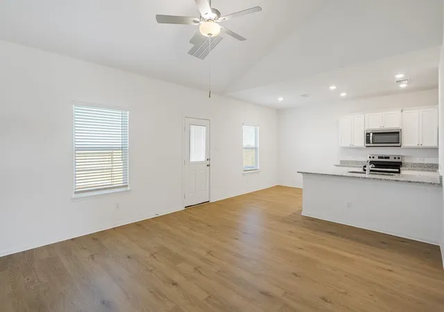Photo 2 of Sale Pending at 23055 Glory Orchid Dr, Hockley, TX 77447 | MLS# 92675873 | Listing updated on 2026-07-16