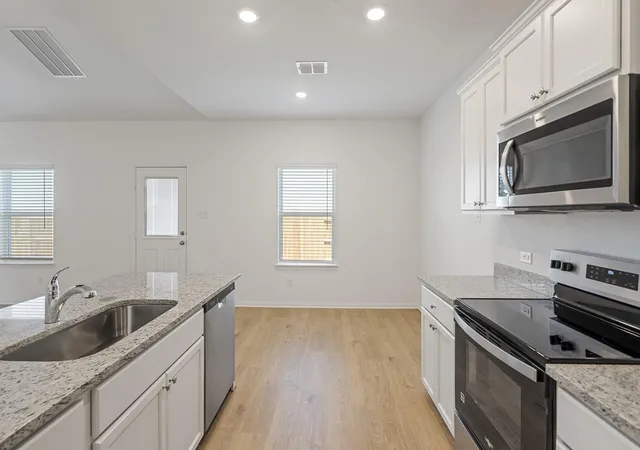 Photo 4 of Sale Pending at 23055 Glory Orchid Dr, Hockley, TX 77447 | MLS# 92675873 | Listing updated on 2026-07-16