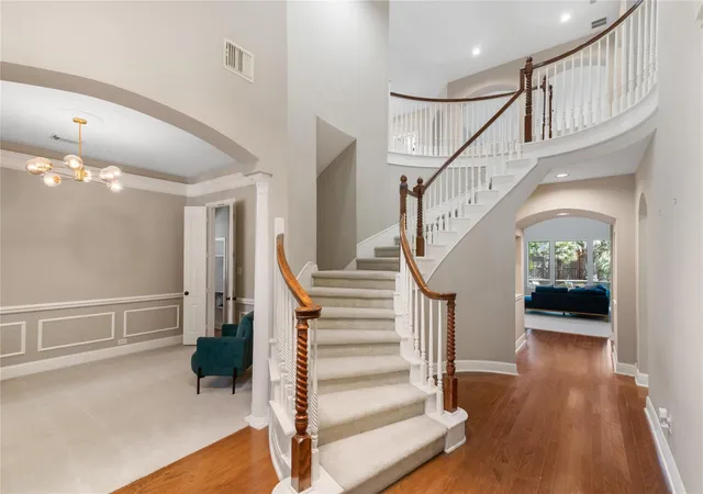 Photo 3 of Single family home for sale at 2525 W Ranch Dr, Friendswood, TX 77546 | MLS# 5121392 | Listing updated on 2026-09-17