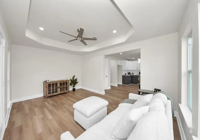 5th image of 1102 Gazin St, Houston, TX 77020 | MLS# 80135910