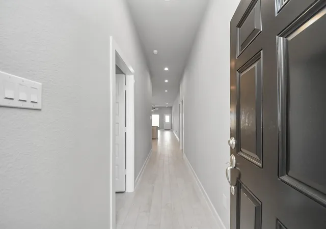 Photo 3 of Single family home for sale at 16035 Sycamore Maple Ln, Cypress, TX 77429 | MLS# 18384856 | Listing updated on 2026-09-07