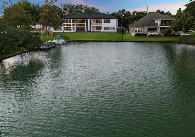 50th image of 302 Piedmont St, Sugar Land, TX 77478 | MLS# 22714843