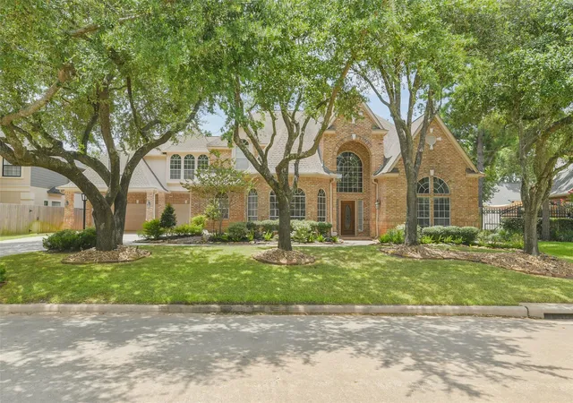Photo 3 of Single family home for sale at 13711 Cahill Ct, Cypress, TX 77429 | MLS# 34837290 | Listing updated on 2026-08-20