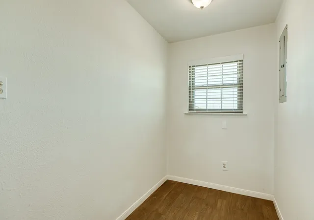 39th image of 27427 Hwy 36, Damon, TX 77430 | MLS# 35294375