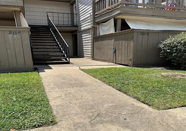 Homes for sale in Houston, TX | 6001 Reims Rd #205, Houston, TX 77036 | MLS# 3505776