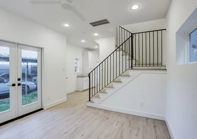 Photo 3 of Single family home for sale at 7407 Rusk St #B, Houston, TX 77011 | MLS# 62154734 | Listing updated on 2026-08-28