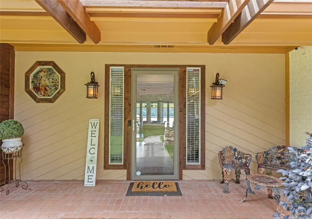 Photo 3 of Single family home for sale at 56 Magnolia Dr, Huntsville, TX 77340 | MLS# 74176997 | Listing updated on 2026-09-27