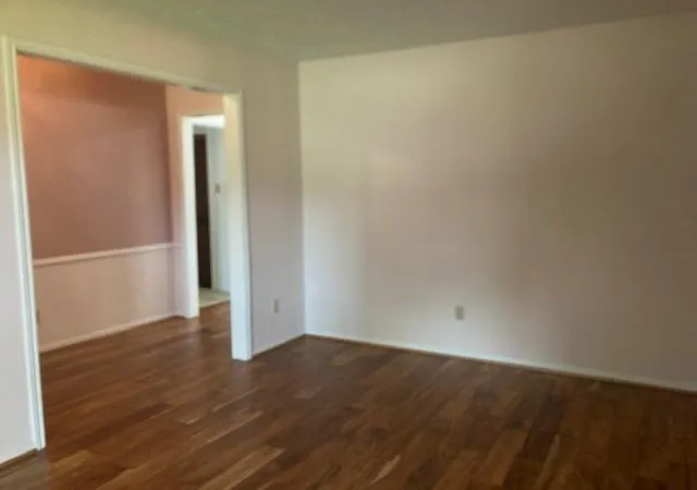 4th image of 8819 Covent Garden St, Houston, TX 77031 | MLS# 58243224