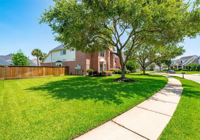 4th image of 2579 Costa Mesa Cir, League City, TX 77573 | MLS# 57507607