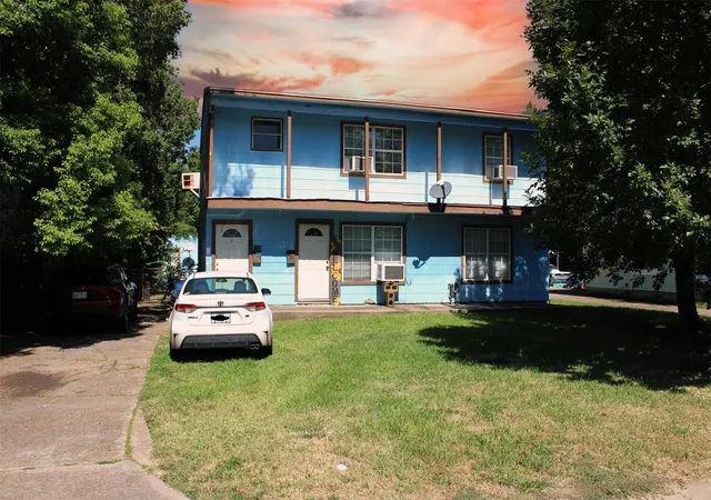 4th image of 1210 6Th Ave N, Texas City, TX 77590 | MLS# 82990357