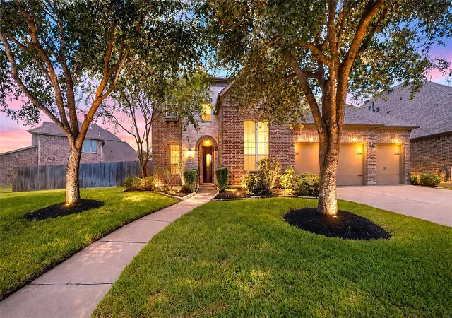 Photo 1 of Single family home for sale at 16826 E Green Ripple Cir, Cypress, TX 77433 | MLS# 69182725 | Listing updated on 2026-09-21