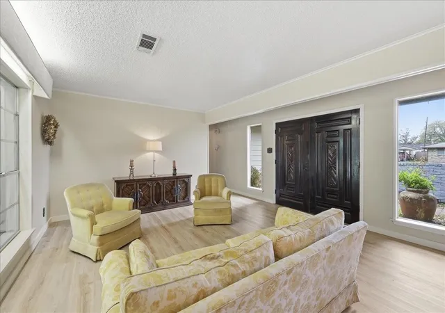 Homes for sale in Orange, TX | 3010 Kelley Street, Orange, TX 77630 | MLS# 33645962