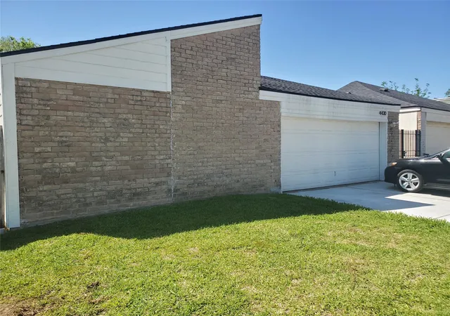 Photo 1 of Sale Pending at 4430 Wildacres Dr, Houston, TX 77072 | MLS# 80428367 | Listing updated on 2026-08-31