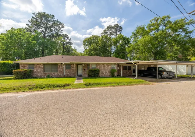Photo 1 of Single family home for sale at 201 N Cleveland Ave, Cleveland, TX 77327 | MLS# 25297517 | Listing updated on 2026-08-10