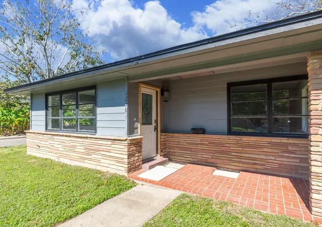 5th image of 1230 W 4Th St, Freeport, TX 77541 | MLS# 65195209
