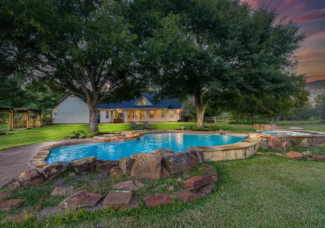 3rd image of 32601 Rogers Road, Fulshear, TX 77441 | MLS# 27719052