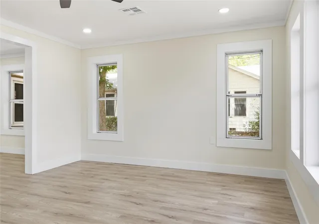 Photo 4 of Sale Pending at 1701 N East St, Victoria, TX 77901 | MLS# 88292648 | Listing updated on 2026-08-26