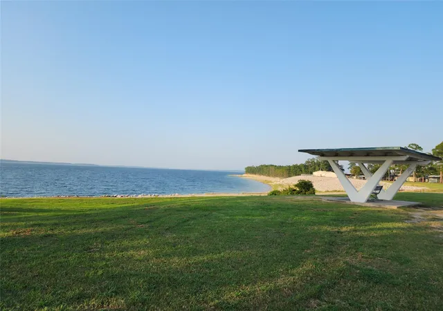 25th image of 135 Arborcrest Dr, Brookeland, TX 75931 | MLS# 68723782