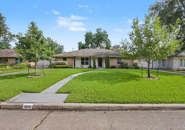 1st image of 5618 Edith St, Houston, TX 77081 | MLS# 57042681