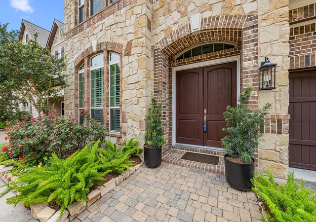 4th image of 8413 Moritz Grn, Houston, TX 77055 | MLS# 69623416