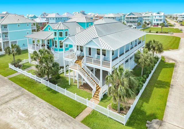 Photo 1 of Single family home for sale at 3802 Sea Urchin, Galveston, TX 77554 | MLS# 70856808 | Listing updated on 2026-07-29