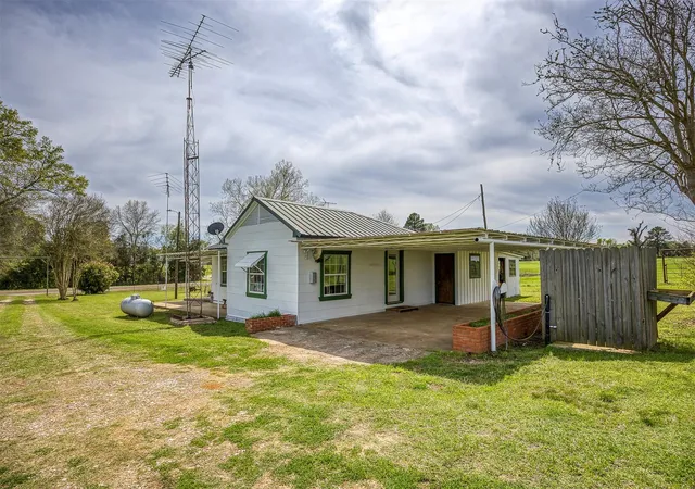 Photo 4 of Sale Pending at 11361 Highway 21 E, Crockett, TX 75835 | MLS# 46969493 | Listing updated on 2026-09-25
