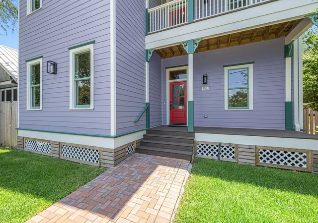 Photo 2 of Single family home for sale at 1521 Ovid St, Houston, TX 77007 | MLS# 28949476 | Listing updated on 2026-09-16