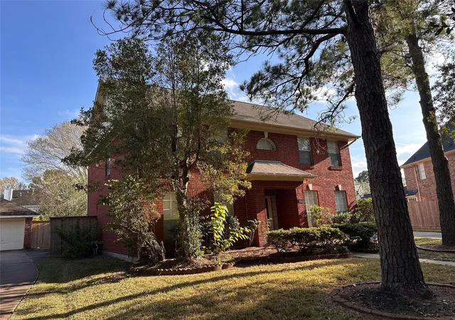 Photo 3 of Single family home for sale at 4506 Colony Hills Dr, Sugar Land, TX 77479 | MLS# 65887551 | Listing updated on 2026-09-01