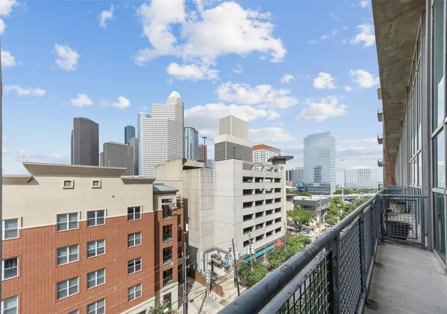 1st image of 2000 Bagby St #7414, Houston, TX 77002 | MLS# 93903150