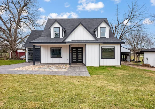 Photo 2 of Single family home for sale at 188 Hill St, Anderson, TX 77830 | MLS# 81640983 | Listing updated on 2026-08-25
