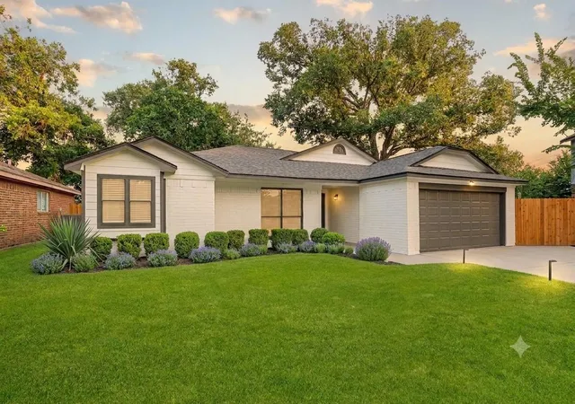 Photo 2 of Single family home for sale at 13423 Highland Castle Ln, Houston, TX 77015 | MLS# 28883111 | Listing updated on 2026-07-24