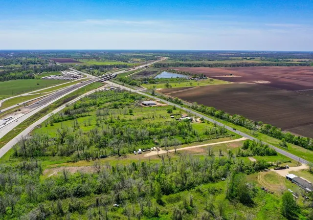 5th image of 000 Business 59 Hwy, Hungerford, TX 77448 | MLS# 29175519