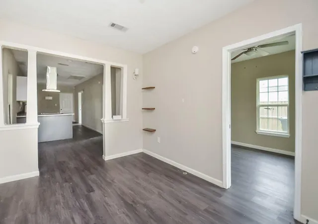 3rd image of 4203 New Orleans St, Houston, TX 77020 | MLS# 16060383