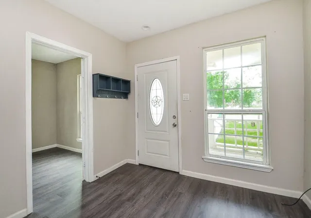 4th image of 4203 New Orleans St, Houston, TX 77020 | MLS# 16060383